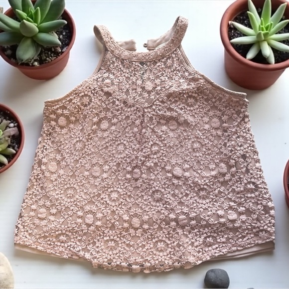Monteau Tops - Monteau Pink Cropped Embellished in Lace Tank Top